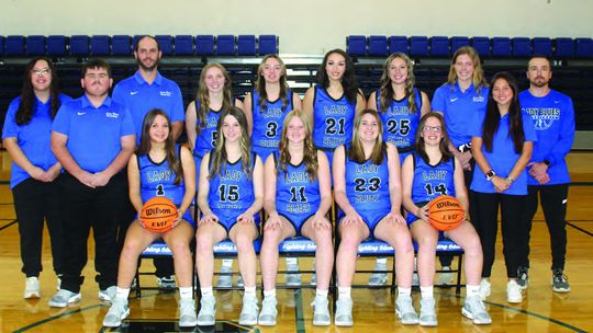 PM Girls Aim To Extend Streak