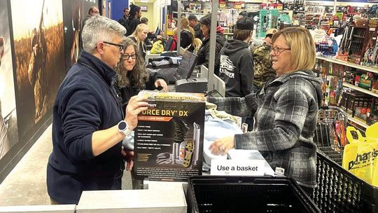 Shopping Season Starts