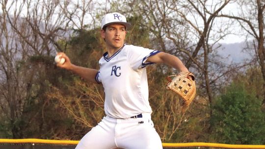 Wildcats Hold Off Draft