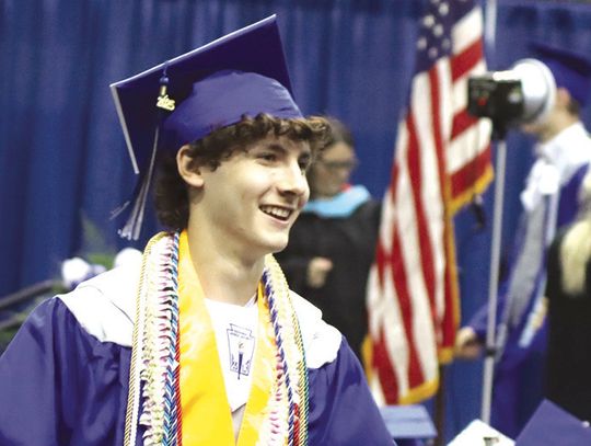 ALL HAIL THE CLASS OF ’25