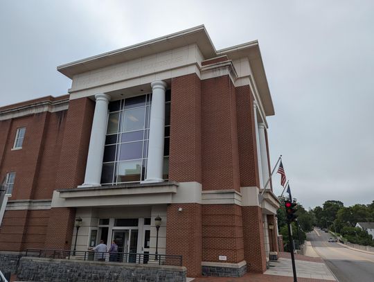 County Courthouse Closed Following Water Leak