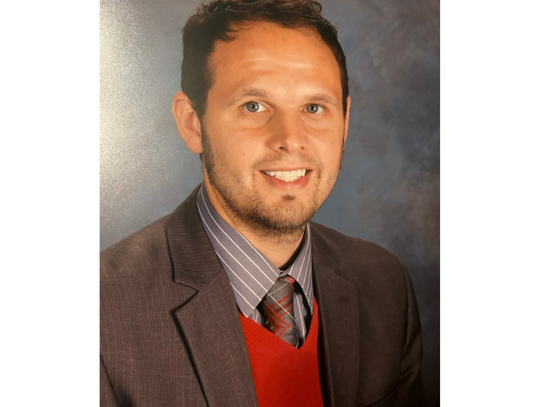 County Hires Veteran Schools Chief