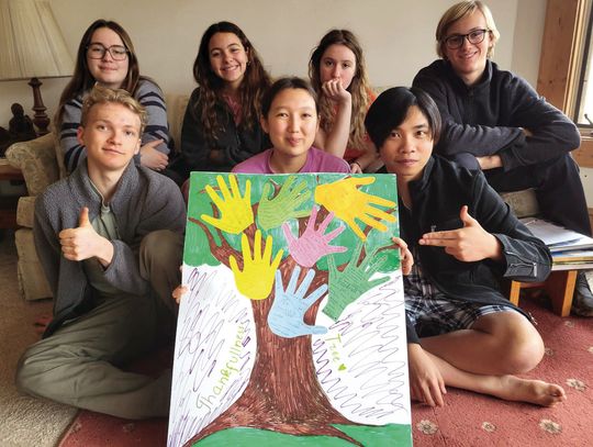 Creating A Thankfulness Poster