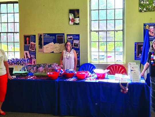DAR Helps Celebrate The 250th