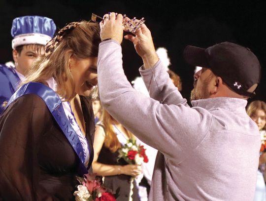 Gladiators Slay ‘Cats