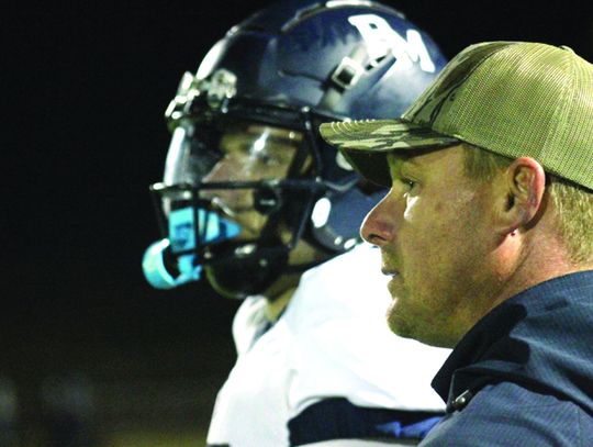 Grayson Wears Down Fighting Blues