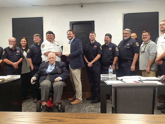 Henson, Others Honored In Buena Vista