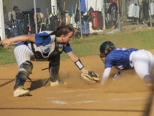 Moore Throws One-Hitter