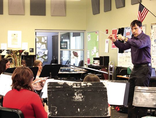 MRMS Band Director Wins District Award