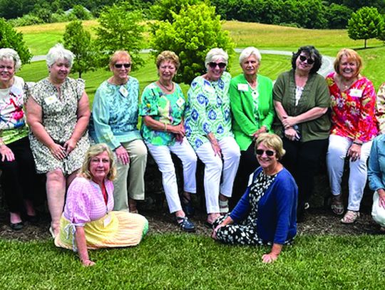 NB Garden Club Gathers For Picnic, Show