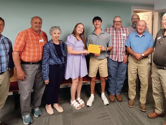 NB Ruritans Present Scholarships