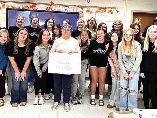 Nursing Students Help Local Woman