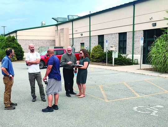 Officials Tour MGCC Building