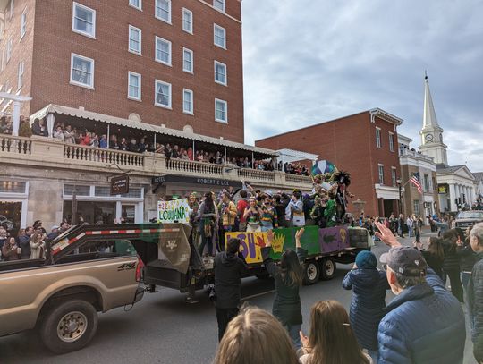 Parade Kicks Off Mock Convention