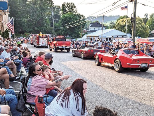 Parade Night In Raphine