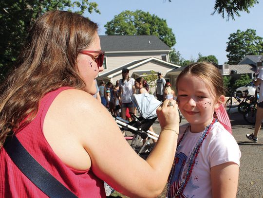 Popular Tradition Continues