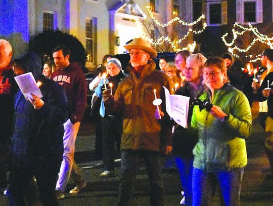 Processional Kicks Off Lexington’s Holiday Events
