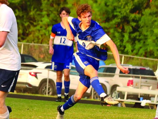 RC Boys Win Fifth Straight