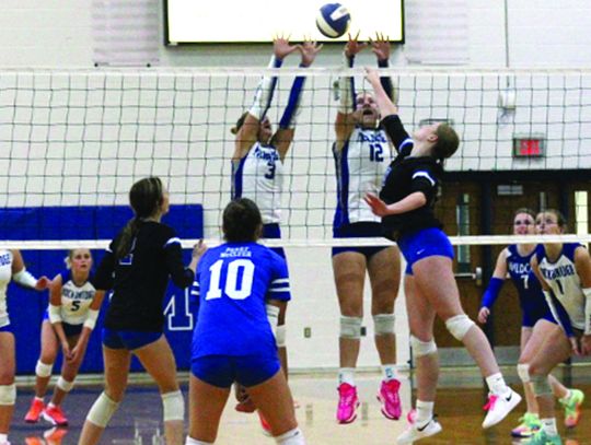 Rockbridge Sweeps Rivals Again