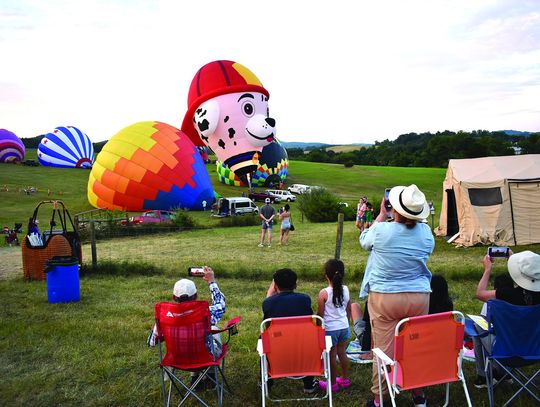 Sunday At The Balloon Festival