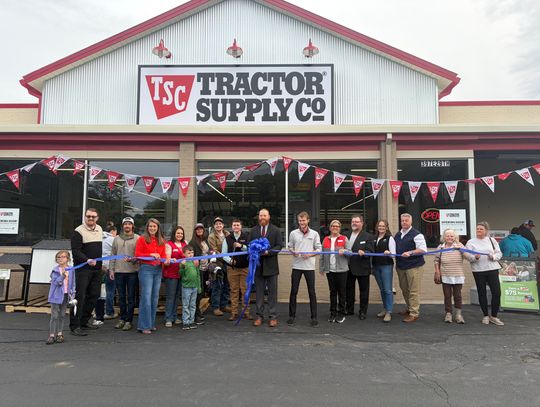 Tractor Supply Opens In BV