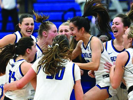 W&L Women In Sweet 16