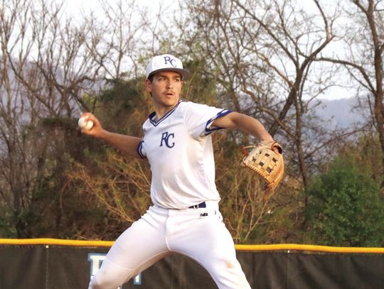 Wildcats Hold Off Draft