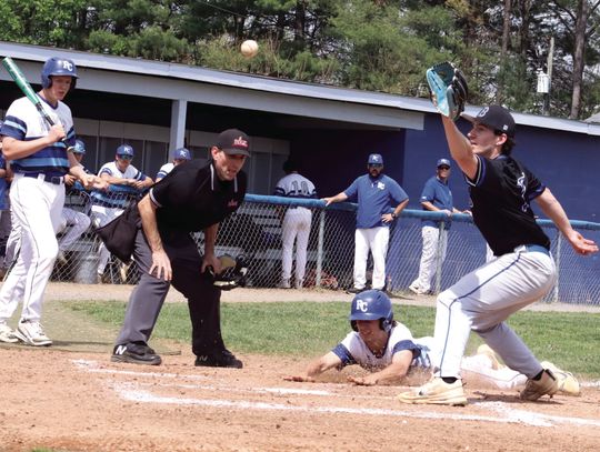 Wildcats Roll Past Blues, 14-1