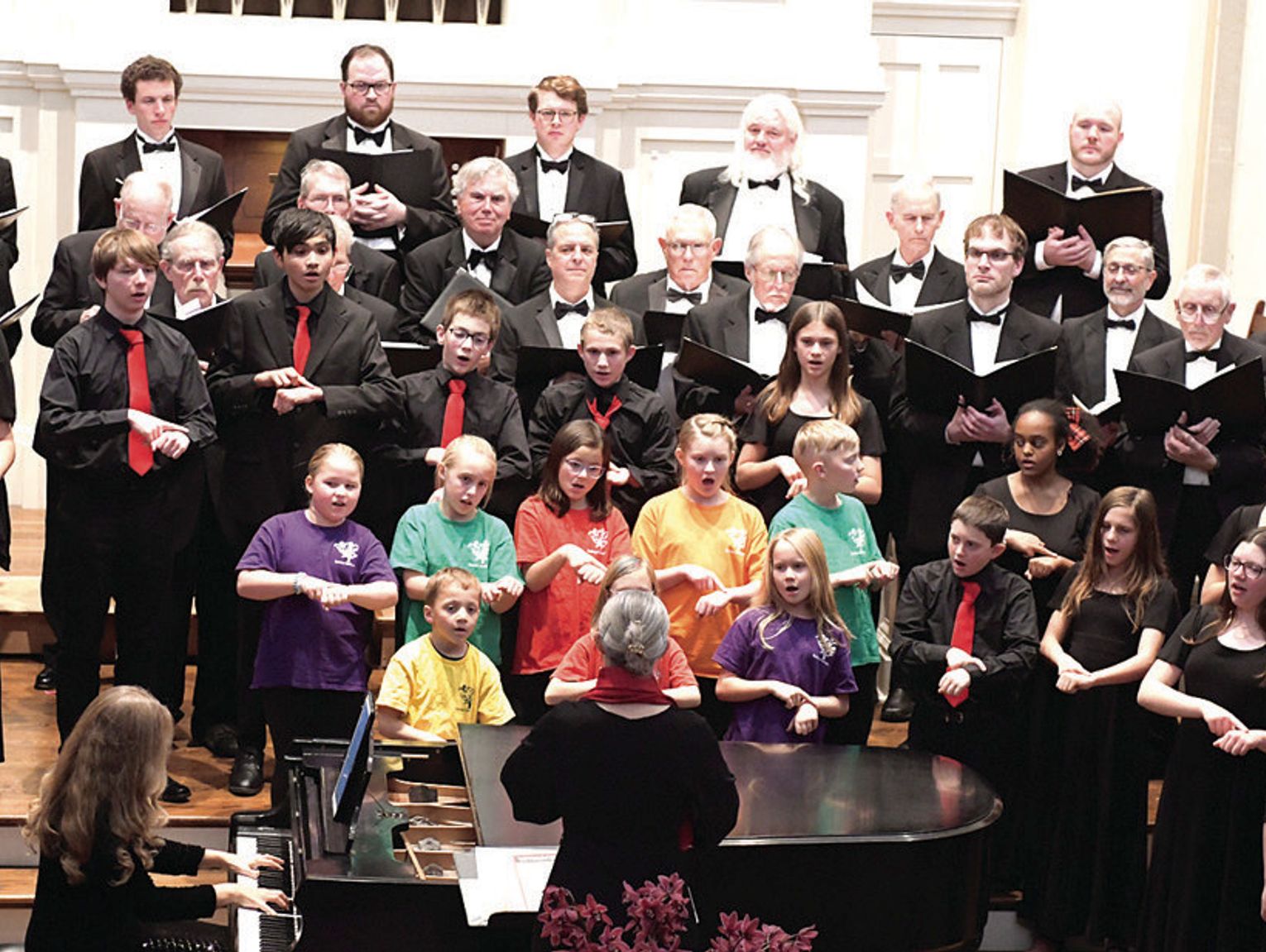 Chorus Carries On Tradition With Dec. 6 Holiday Concert