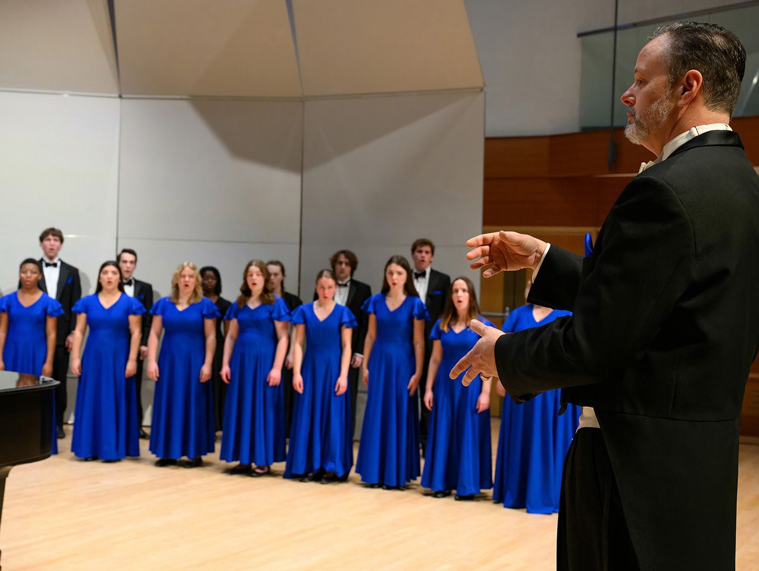 University Singers Return From Tour
