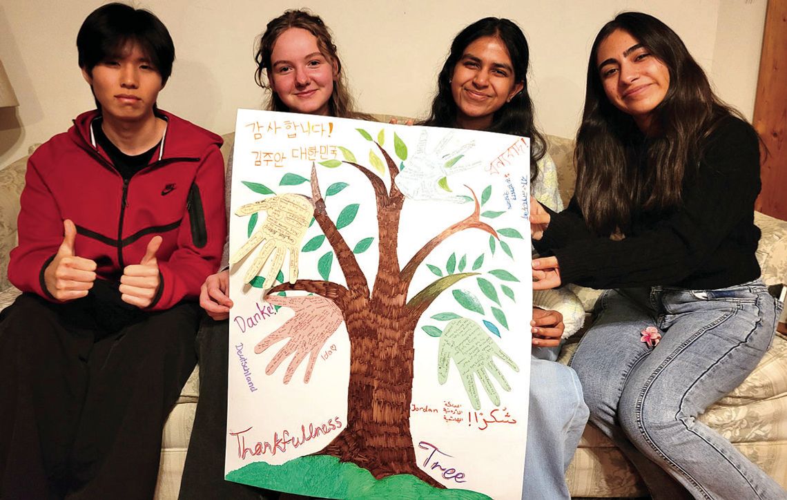 A ‘Thankfulness Tree’ A ‘Thankfulness Tree’