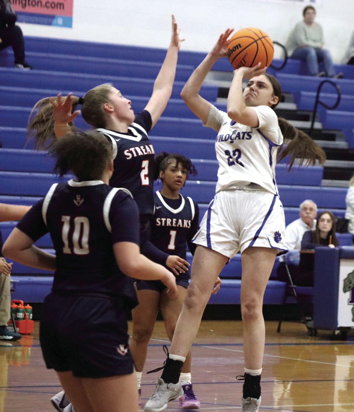 Clark’s Seven 3-Pointers Pace Wildcats