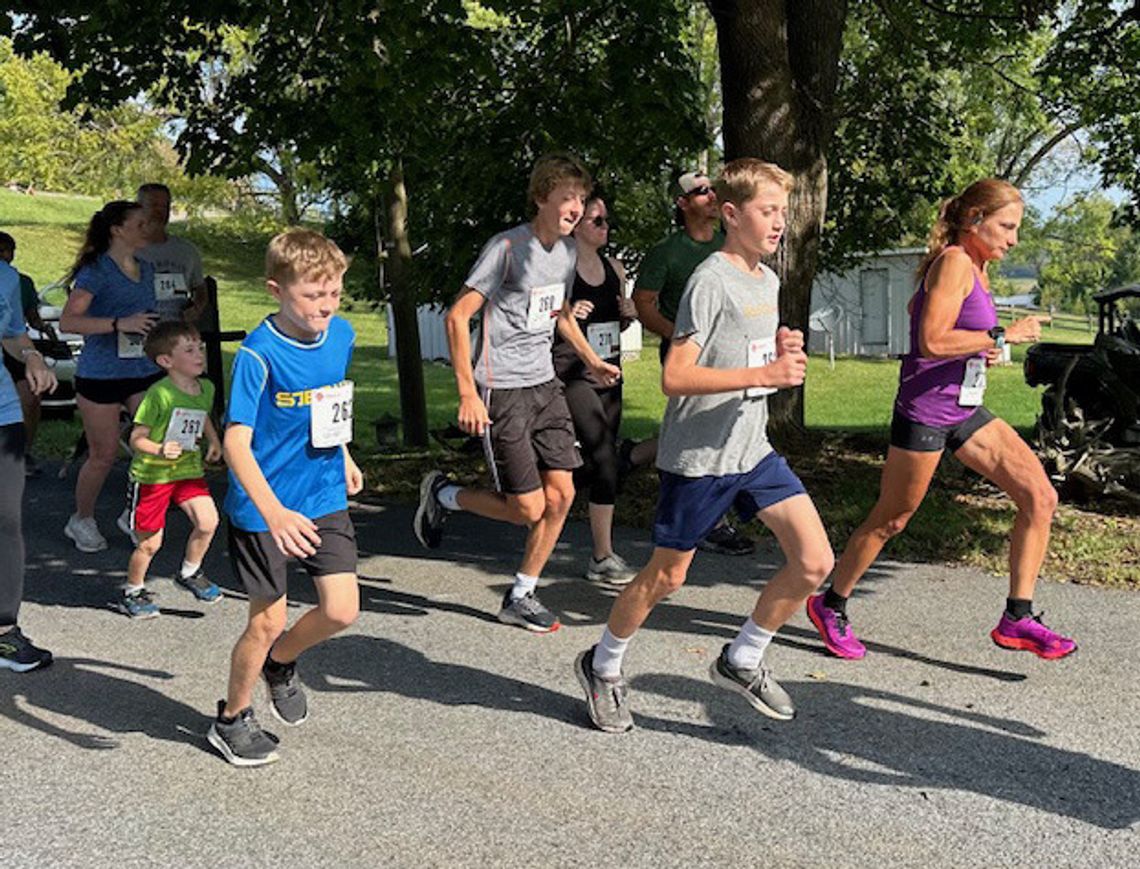 Cosgriff, Trayer Win Run Of The Mill 5K