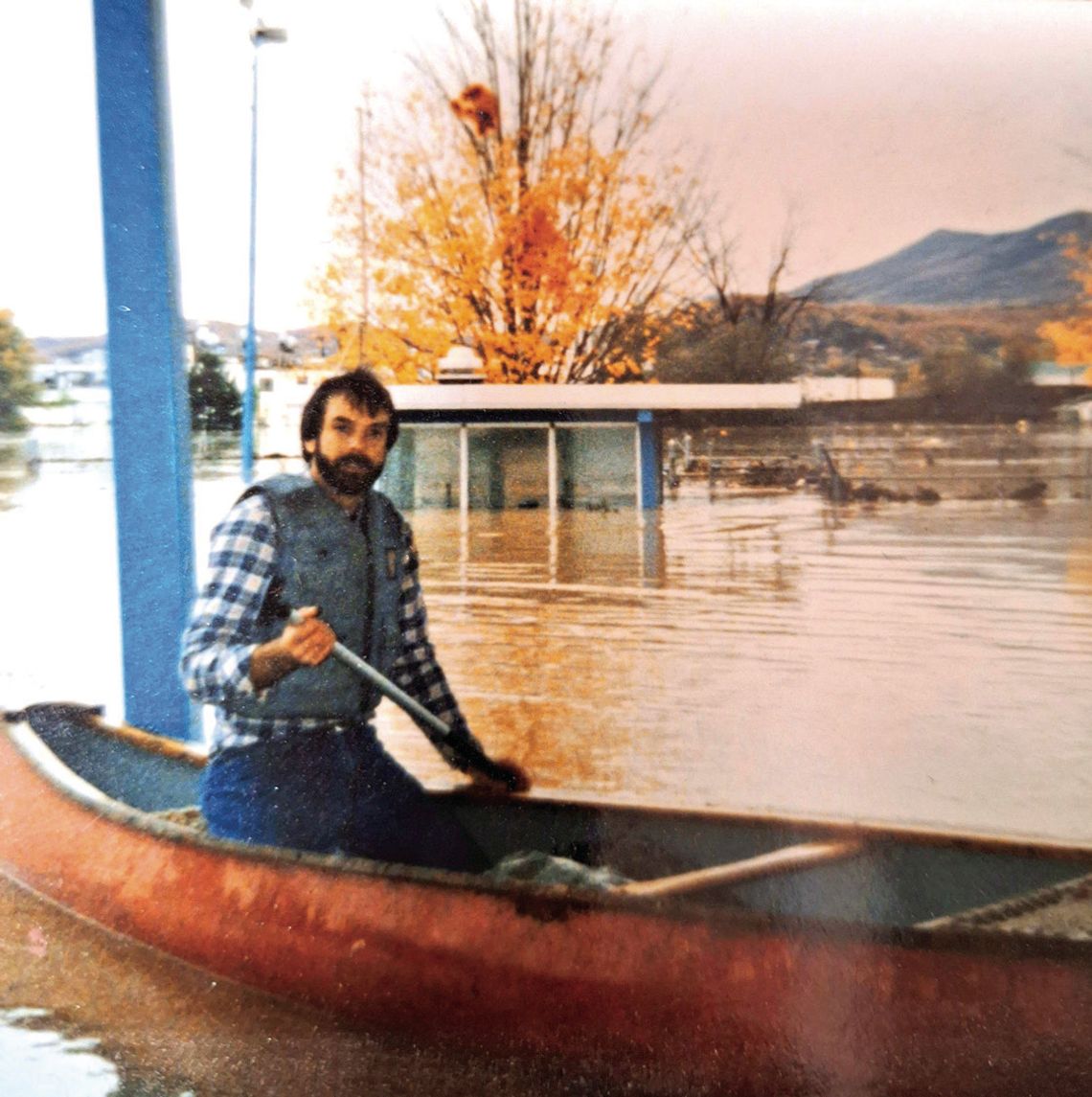 Getting To Work Via A Canoe Getting To Work Via A Canoe