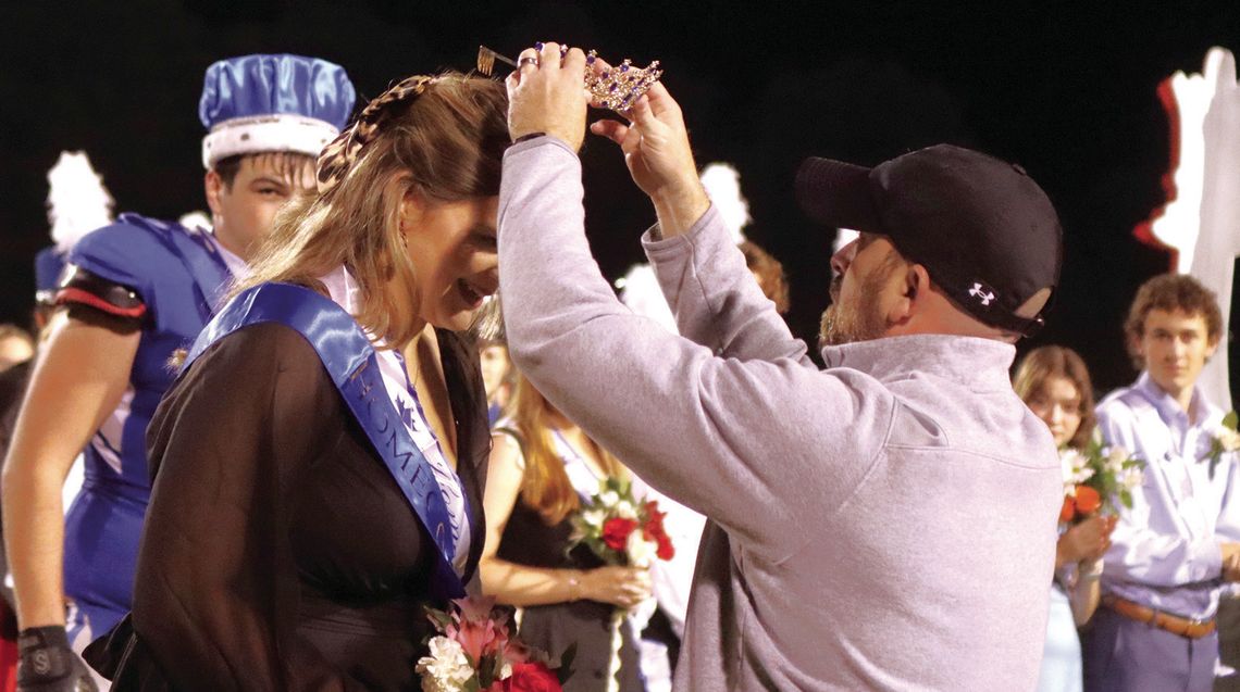 Gladiators Slay ‘Cats Gladiators Slay ‘Cats