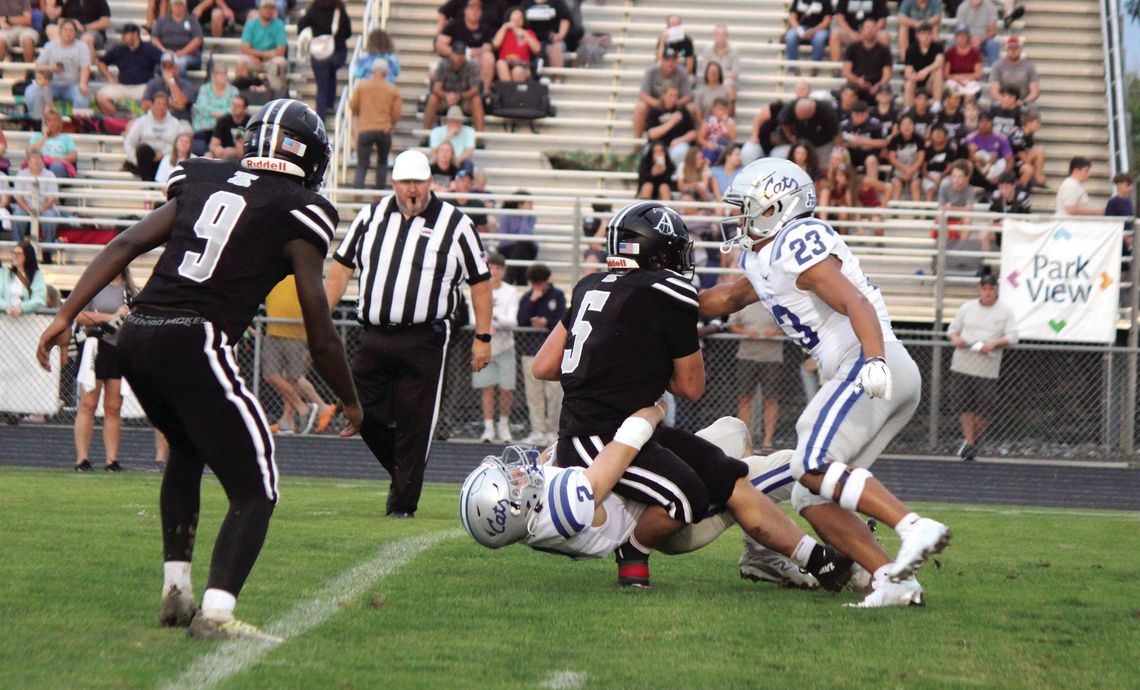 Knights Shut Out ‘Cats, 43-0 Knights Shut Out ‘Cats, 43-0