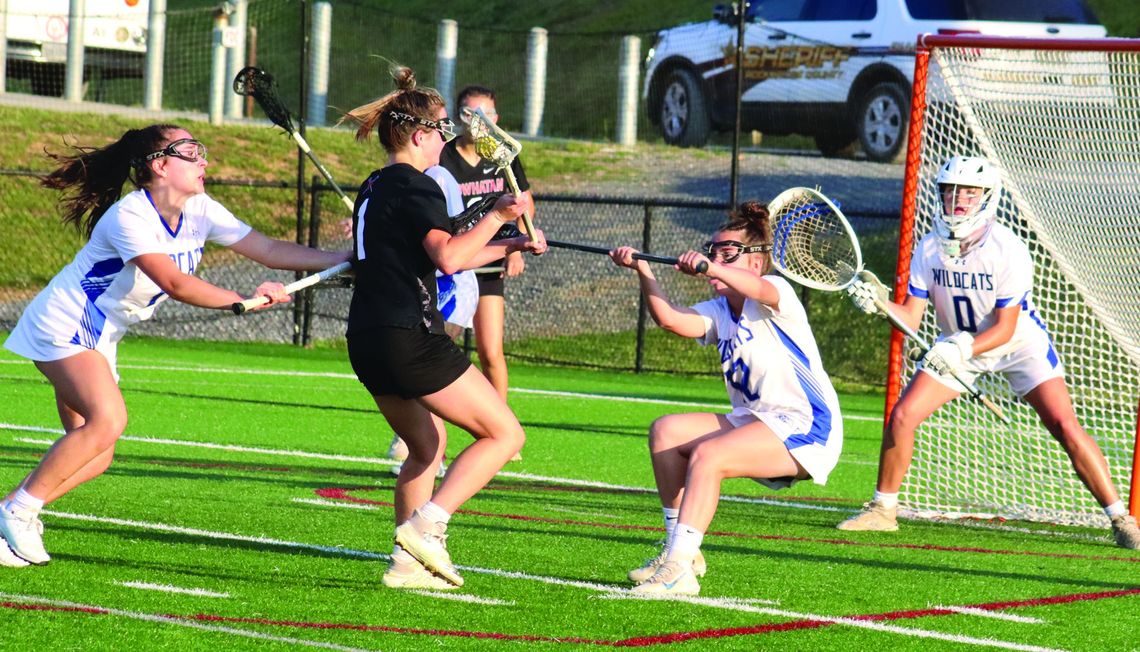 Lady Laxsters Get Defensive