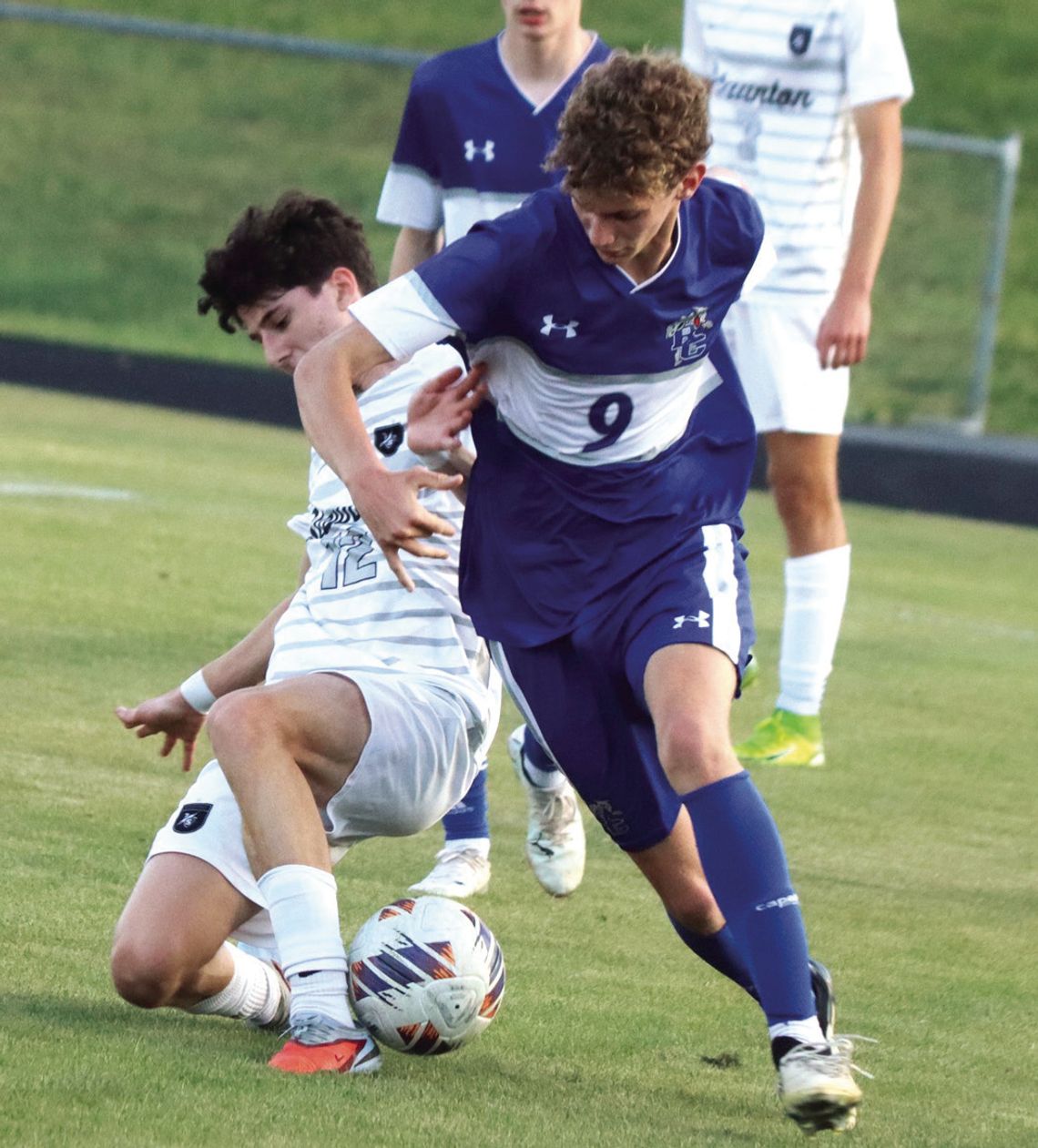 League Leaders Lambast ‘Cats League Leaders Lambast ‘Cats