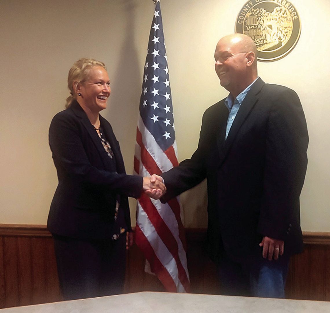 Newest Supervisor Takes Her Seat Newest Supervisor Takes Her Seat