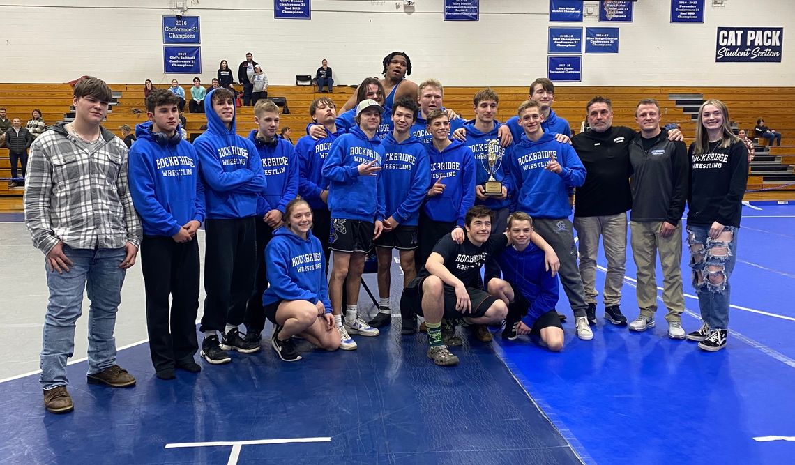 RC Wrestlers Edge Broadway For District Title