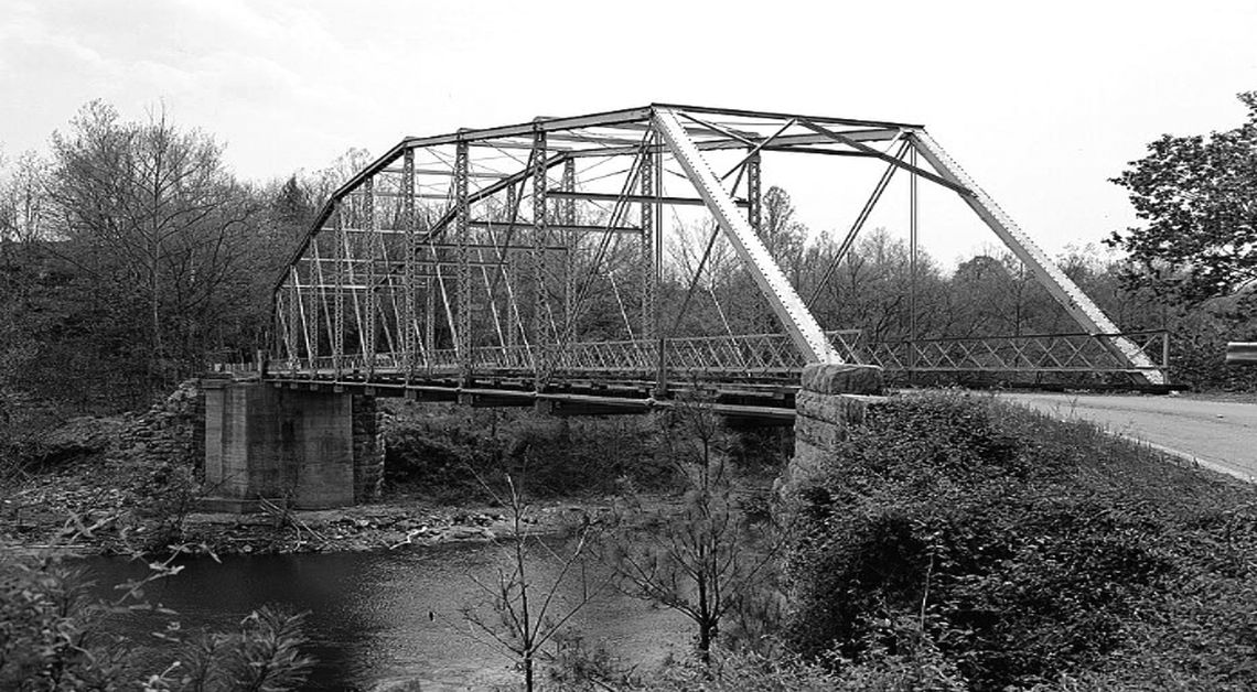 The Ghost Of Lime Kiln Bridge: A Rockbridge County Mystery The Ghost Of Lime Kiln Bridge: A Rockbridge County Mystery