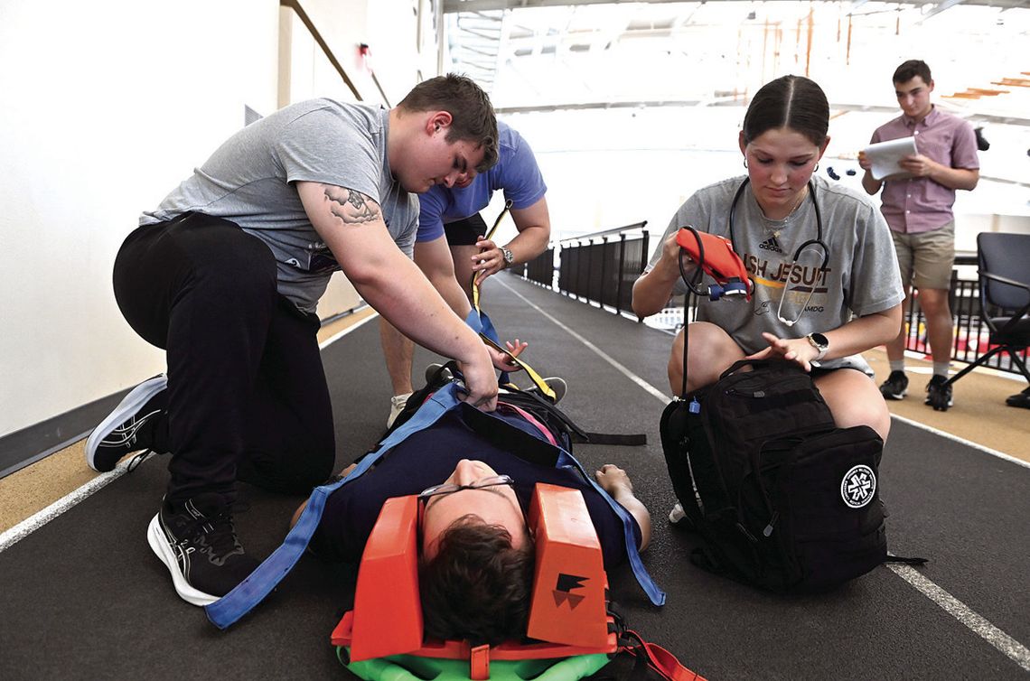 VMI Cadets Take Part In EMT Training VMI Cadets Take Part In EMT Training