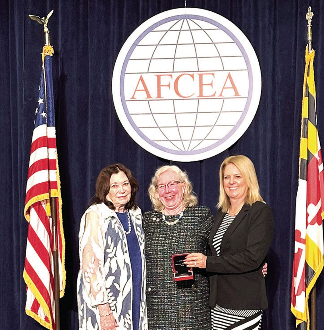 VMI’s Smith Receives Award FromAFCEA