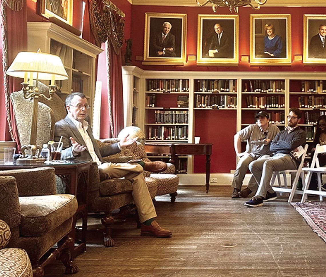 W&L Professor Holds Talk At The Capital Rare Book Fair