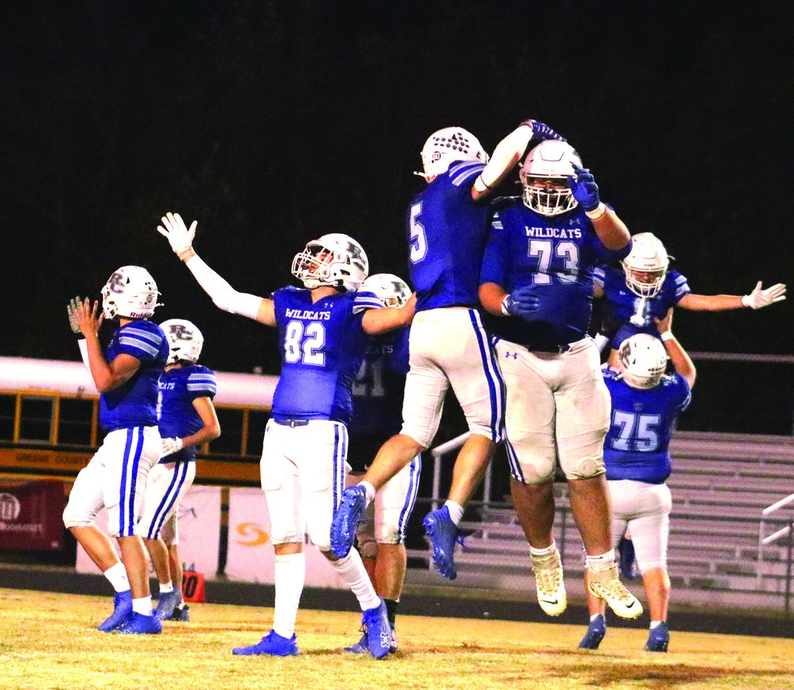 Wildcats Slay Dragons, 28-6