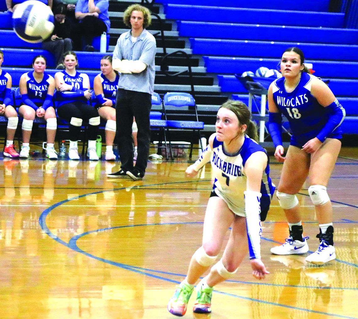 Wildcats Split District Matches, Fall To TA