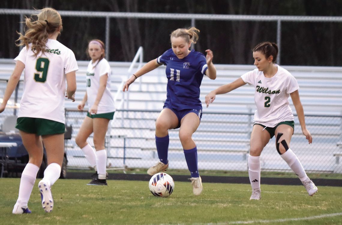 WM Shuts Out RC Girls, 6-0