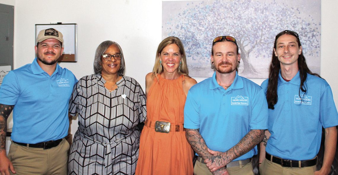 Youngkin Visit Highlights Recovery Programs